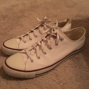 Men’s converse all-stars- white